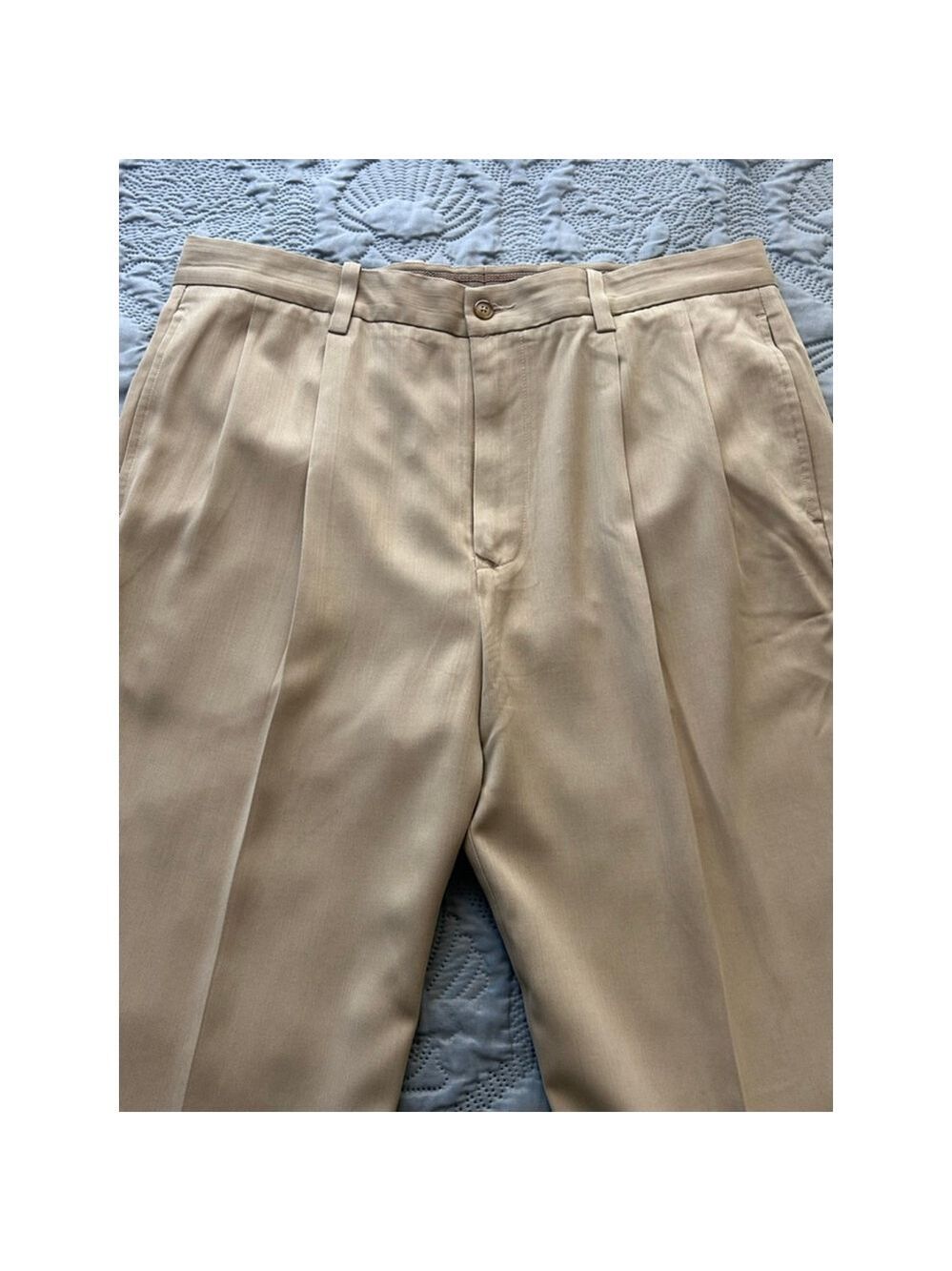 Tommy Bahama 100% Silk Pleated Dress Pants Beige 36 Herringbone - Picture 3 of 10